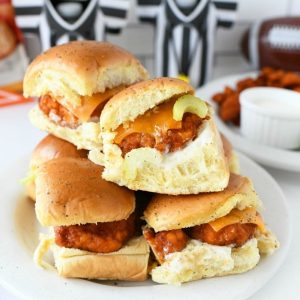 CHICKEN SLIDERS — 3 PIECES