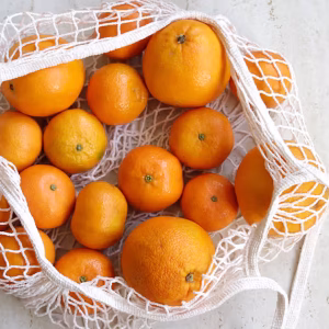 fresh oranges